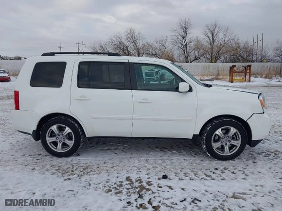 2014 Honda Pilot EX-L with VIN 5FNYF4H52EB028447, listed as a IAAI auction lot 41384433 with 117,677 mi miles. Bid and sale history available at carsss.com. Image 13.