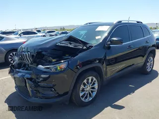 2019 Jeep Cherokee Latitude Plus z VIN 1C4PJLLB9KD202938, wystawiony jako IAAI lot #42087294 z przebiegiem 77 918 mil mil oraz . Historia ofert i sprzedaży dostępna na DreamBid. Obrazek 2.