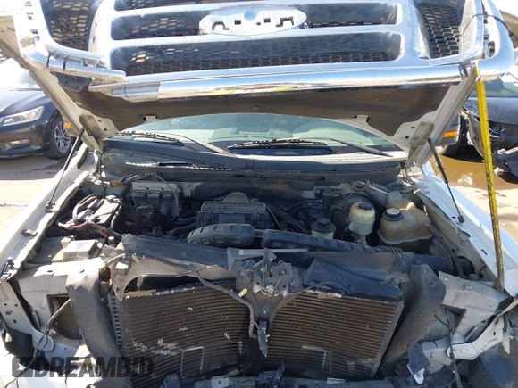 2008 Ford F-150 XLT with VIN 1FTPW12V48FC07351, listed as a IAAI auction lot 41794480 with 190,946 mi miles. Bid and sale history available at carsss.com. Image 10.