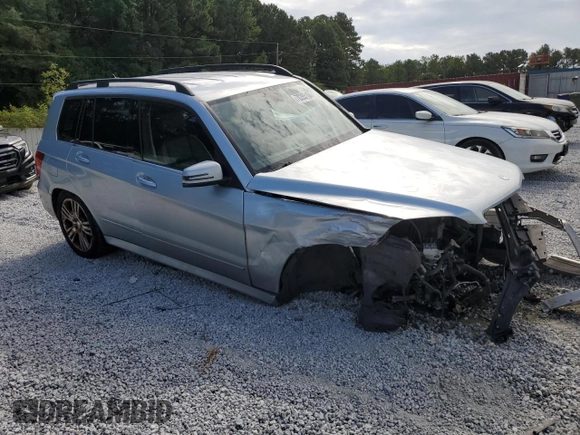 2013 Mercedes-Benz GLK 350 with VIN WDCGG5HB6DG016014, listed as a Copart auction lot 70265184 with 183,603 mi miles and Clean Title. Bid and sale history available at DreamBid. Image 4.