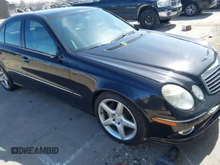 2007 Mercedes-Benz E 350 z VIN WDBUF56XX7B080955, wystawiony jako IAAI lot #41828121 z przebiegiem 153 400 mil mil oraz . Historia ofert i sprzedaży dostępna na DreamBid. Obrazek 1.