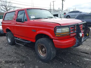 1995 Ford Bronco Custom with VIN 1FMEU15H3SLB26333, listed as a IAAI auction lot 41969398 with Not Provided miles and . Bid and sale history available at DreamBid. Image 1.