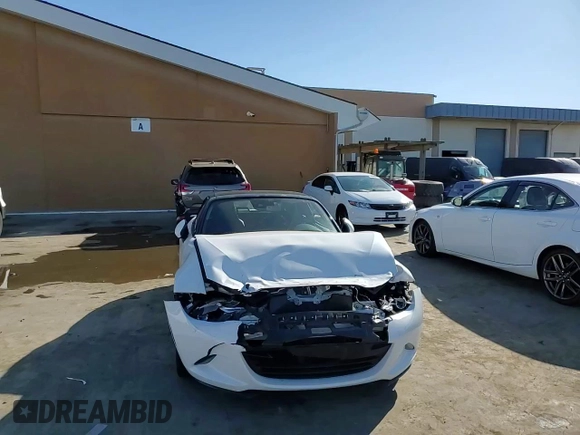 2020 Mazda MX-5 Miata Grand Touring z VIN JM1NDAD74L0416564, wystawiony jako Copart lot #80306624 z przebiegiem 32 732 mil mil oraz Szkoda całkowita • Salvage title. Historia ofert i sprzedaży dostępna na DreamBid. Obrazek 11.
