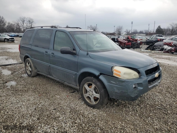 2006 Chevrolet Uplander LT w/1LT with VIN 1GNDV33L36D135654, listed as a Copart auction lot 44920835 with 279,020 mi miles and Salvage Title. Bid and sale history available at carsss.com. Image 4.