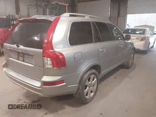 2013 Volvo XC90 Premier Plus with VIN YV4952CZ7D1630271, listed as a IAAI auction lot 42042803 with 174,336 mi miles. Bid and sale history available at carsss.com. Image 4.