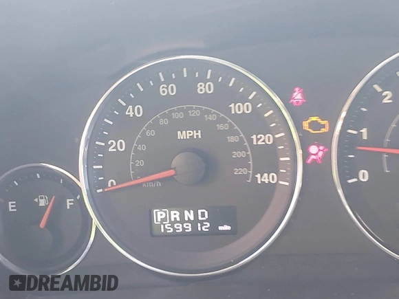 2008 Jeep Commander Sport z VIN 1J8HG48K88C232277, wystawiony jako IAAI lot #42582253 z przebiegiem 159 912 mil mil oraz . Historia ofert i sprzedaży dostępna na DreamBid. Obrazek 16.