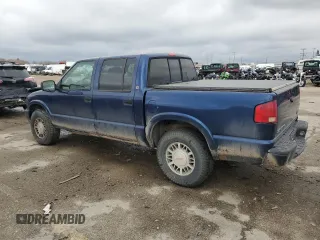 2001 GMC Sonoma SLS with VIN 1GTDT13W21K184331, listed as a Copart auction lot 81176184 with 162,506 mi miles and Salvage Title. Bid and sale history available at carsss.com. Image 2.