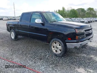 2007 Chevrolet Silverado 1500 LS with VIN 2GCEC13V671133256, listed as a IAAI auction lot 41789428 with 224,265 mi miles and . Bid and sale history available at DreamBid. Image 1.