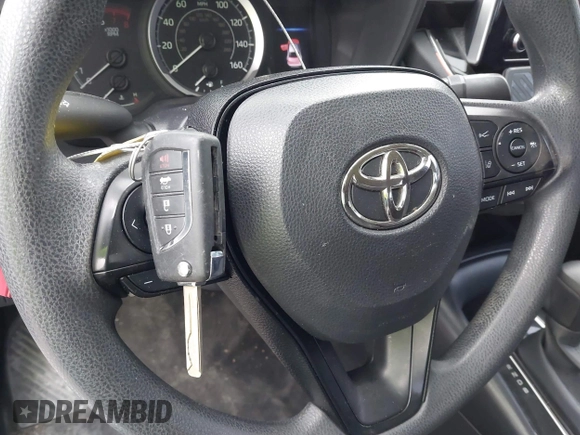 2020 Toyota Corolla LE with VIN JTDEPRAE7LJ073655, listed as a IAAI auction lot 41517910 with 83,251 mi miles. Bid and sale history available at carsss.com. Image 11.