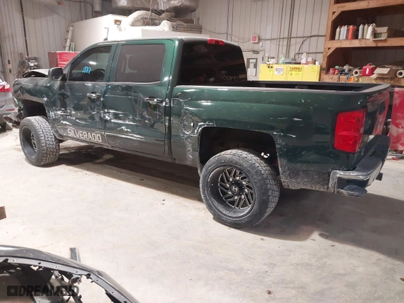 2015 Chevrolet Silverado 1500 LT with VIN 3GCUKREC4FG147784, listed as a IAAI auction lot 41501887 with 135,086 mi miles. Bid and sale history available at carsss.com. Image 3.