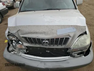 2001 Lexus RX 300 with VIN JTJHF10U110211636, listed as a Copart auction lot 72591034 with 178,985 mi miles and Salvage Title. Bid and sale history available at carsss.com. Image 11.