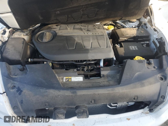2017 Jeep Cherokee Sport z VIN 1C4PJLAS6HW652465, wystawiony jako Copart lot #77450574 z przebiegiem 16 779 mil mil oraz Szkoda całkowita • Salvage title. Historia ofert i sprzedaży dostępna na DreamBid. Obrazek 12.