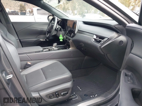 2024 Lexus RX 350 with VIN 2T2BAMBA1RC034871, listed as a IAAI auction lot 40959236 with 8,218 mi miles and . Bid and sale history available at DreamBid. Image 5.