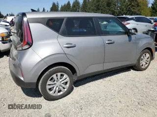 2023 Kia Soul LX with VIN KNDJ23AU6P7844417, listed as a Copart auction lot 55139825 with 27,648 mi miles and Salvage Title. Bid and sale history available at carsss.com. Image 3.
