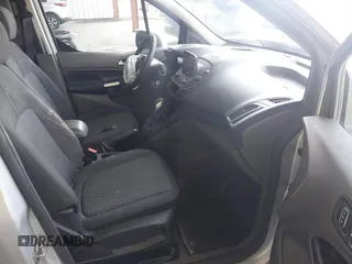 2021 Ford Transit Connect XLT z VIN NM0LS7F27M1502137, wystawiony jako IAAI lot #42273667 z przebiegiem 73 630 mil mil oraz . Historia ofert i sprzedaży dostępna na DreamBid. Obrazek 5.