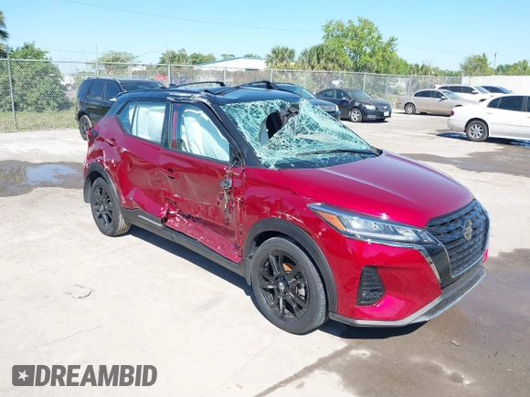 2021 Nissan Kicks SR with VIN 3N1CP5DV1ML557572, listed as a IAAI auction lot 41791402 with 37,486 mi miles. Bid and sale history available at carsss.com. Image 1.