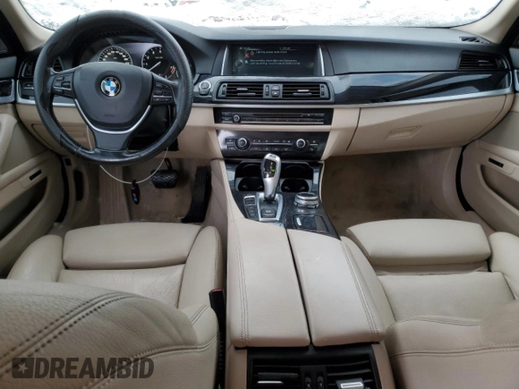 2014 BMW 5 Series 528i xDrive with VIN WBA5A7C58ED616092, listed as a Copart auction lot 43721255 with 145,367 mi miles and Clean title. Bid and sale history available at DreamBid. Image 8.