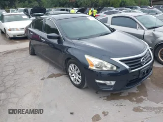 2013 Nissan Altima SL with VIN 1N4AL3APXDC149521, listed as a IAAI auction lot 42660968 with 131,789 mi miles and . Bid and sale history available at DreamBid. Image 1.