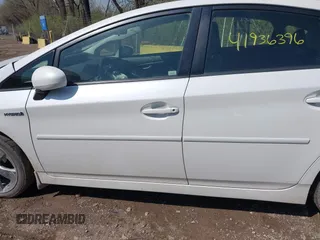 2013 Toyota Prius One z VIN JTDKN3DU4D5605091, wystawiony jako IAAI lot #41936396 z przebiegiem 148 852 mil mil oraz . Historia ofert i sprzedaży dostępna na DreamBid. Obrazek 14.