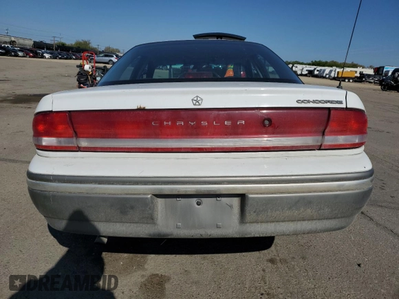 1993 Chrysler Concorde z VIN 2C3EL56T1PH613475, wystawiony jako Copart lot #54610735 z przebiegiem 163 913 mil mil oraz Szkody całkowita. Historia ofert i sprzedaży dostępna na DreamBid. Obrazek 6.