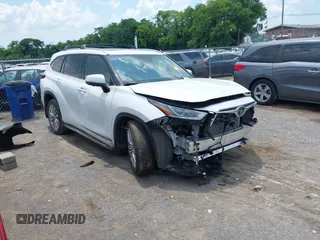 2024 Toyota Highlander LE with VIN 5TDKDRBH5RS569473, listed as a IAAI auction lot 42560891 with 24,172 mi miles and . Bid and sale history available at DreamBid. Image 1.