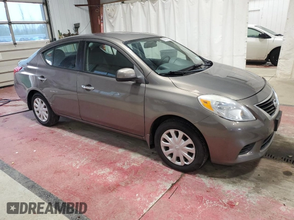 2012 Nissan Versa SV z VIN 3N1CN7AP9CL844342, wystawiony jako Copart lot #58189945 z przebiegiem 71 537 mil mil oraz Szkoda całkowita • Salvage title. Historia ofert i sprzedaży dostępna na DreamBid. Obrazek 4.