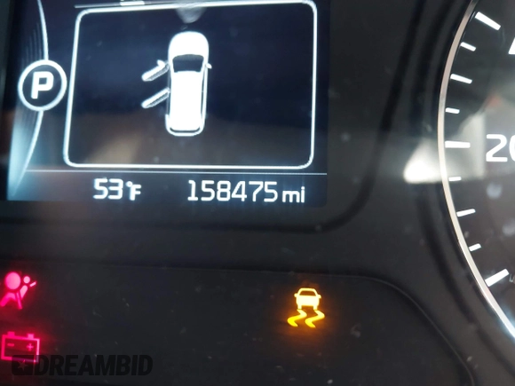 2016 Kia Sorento LX with VIN 5XYPG4A32GG031328, listed as a IAAI auction lot 41890459 with 158,475 mi miles. Bid and sale history available at carsss.com. Image 15.