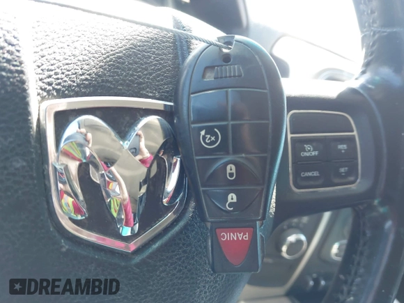 2018 Ram 2500 Big Horn with VIN 3C6UR5DL9JG327168, listed as a IAAI auction lot 42025118 with 195,635 mi miles. Bid and sale history available at carsss.com. Image 11.
