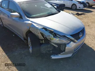 2016 Nissan Altima 2.5 S with VIN 1N4AL3APXGN347668, listed as a IAAI auction lot 40896051 with 166,232 mi miles. Bid and sale history available at carsss.com. Image 6.