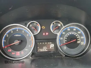 2011 Suzuki SX4 LE z VIN JS2YC5A28B6300625, wystawiony jako Copart lot #54044155 z przebiegiem 179 269 mil mil oraz Szkoda całkowita • Salvage title. Historia ofert i sprzedaży dostępna na DreamBid. Obrazek 9.
