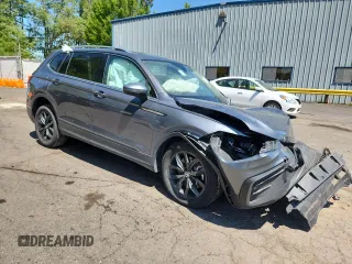 2024 Volkswagen Tiguan SE with VIN 3VV3B7AX9RM137493, listed as a Copart auction lot 58978735 with 13,771 mi miles and Non repairable. Bid and sale history available at DreamBid. Image 4.