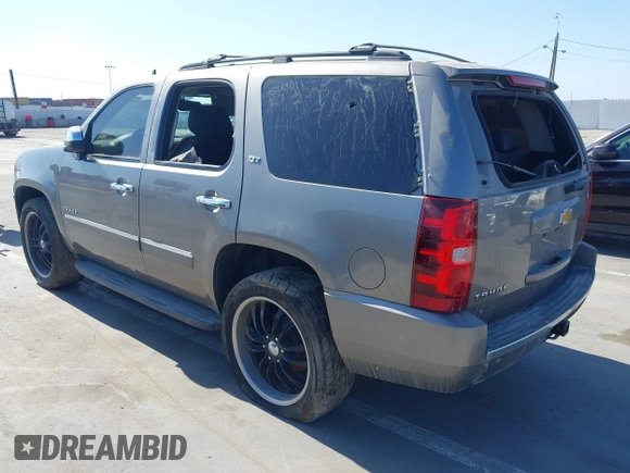 2012 Chevrolet Tahoe LTZ с VIN 1GNSCCE08CR297245, выставлен на аукционе IAAI как лот 40194964 с пробегом 117 007 миль миль и . История ставок и продаж доступна на DreamBid. Изображение 3.