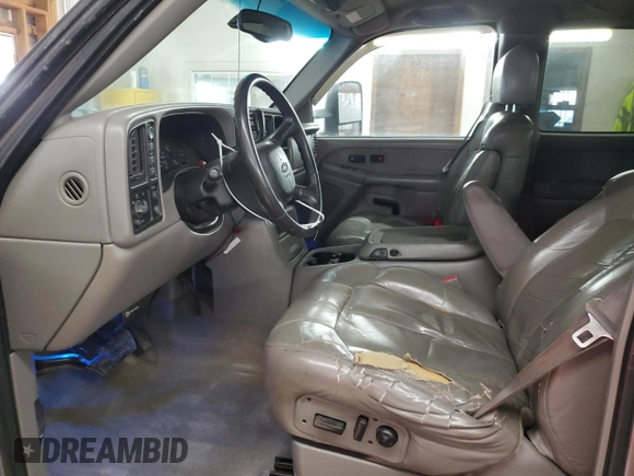2001 Chevrolet Silverado 1500 LS with VIN 1GCEK19T51E113269, listed as a Copart auction lot 45592115 with Not Provided miles and Salvage Title. Bid and sale history available at DreamBid. Image 7.
