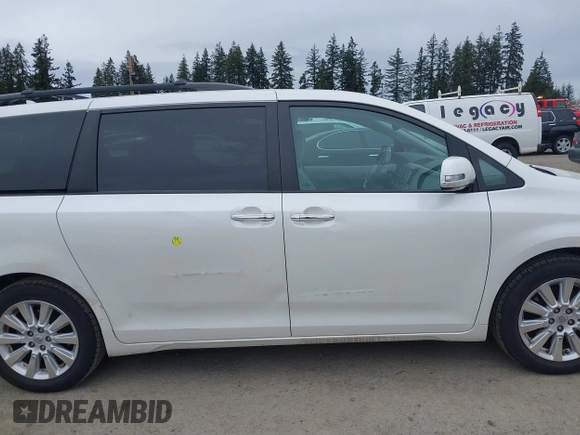 2014 Toyota Sienna Ltd with VIN 5TDDK3DC5ES073175, listed as a IAAI auction lot 41818572 with 107,971 mi miles. Bid and sale history available at carsss.com. Image 14.