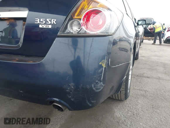 2012 Nissan Altima 3.5 SR with VIN 1N4BL2AP7CC148890, listed as a IAAI auction lot 42100882 with 127,503 mi miles. Bid and sale history available at carsss.com. Image 6.