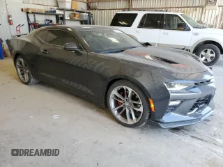 2017 Chevrolet Camaro 2SS z VIN 1G1FH1R70H0141082, wystawiony jako Copart lot #54060265 z przebiegiem 26 504 mil mil oraz Szkoda całkowita • Salvage title. Historia ofert i sprzedaży dostępna na DreamBid. Obrazek 4.