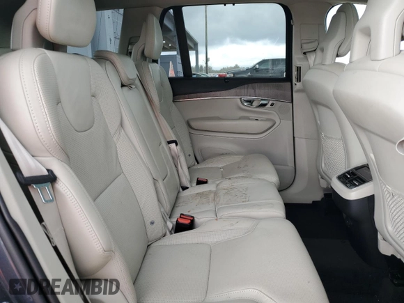 2021 Volvo XC90 Inscription with VIN YV4A22PLXM1678648, listed as a Copart auction lot 46236065 with 39,867 mi miles and Salvage title. Bid and sale history available at DreamBid. Image 11.