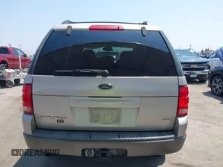 2005 Ford Explorer XLT z VIN 1FMZU73E35ZA26277, wystawiony jako IAAI lot #42721696 z przebiegiem 217 738 mil mil oraz . Historia ofert i sprzedaży dostępna na DreamBid. Obrazek 15.
