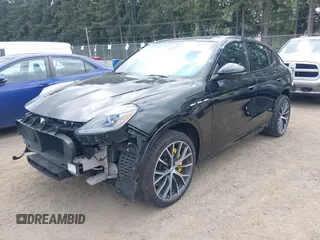 2023 Maserati Grecale Modena z VIN ZN682AVM0P7438449, wystawiony jako IAAI lot #42194029 z przebiegiem Nie podano mil oraz . Historia ofert i sprzedaży dostępna na DreamBid. Obrazek 19.