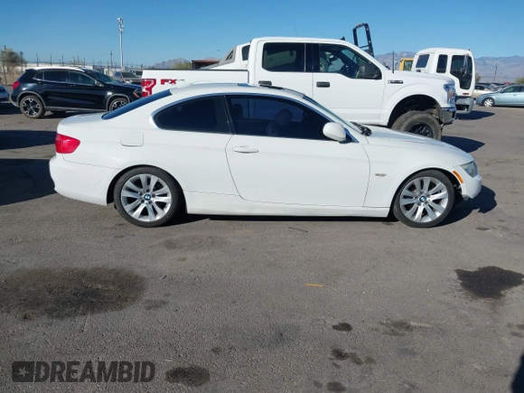 2012 BMW 3 Series 328i with VIN WBAKE5C53CJ106162, listed as a IAAI auction lot 41330065 with 160,624 mi miles and . Bid and sale history available at carsss.com. Image 14.