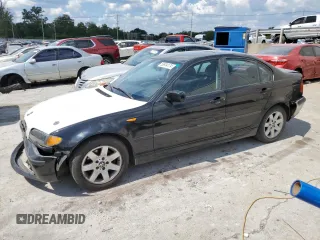 2002 BMW 3 Series 325i with VIN WBAET37492NH00211, listed as a Copart auction lot 69934174 with 177,833 mi miles and Non Repairable. Bid and sale history available at carsss.com. Image 1.