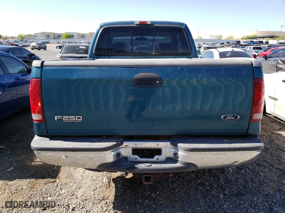 2001 Ford Super Duty F-250 XL with VIN 3FTNX20L21MA35824, listed as a Copart auction lot 61767344 with 160,499 mi miles and Salvage Title. Bid and sale history available at carsss.com. Image 6.
