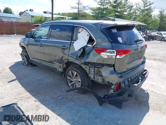 2018 Toyota Highlander SE with VIN 5TDJZRFH6JS882317, listed as a IAAI auction lot 42274438 with 77,143 mi miles and . Bid and sale history available at DreamBid. Image 3.