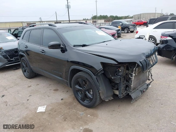 2019 Jeep Cherokee Latitude Plus with VIN 1C4PJLLB0KD487223, listed as a IAAI auction lot 41627105 with 157,018 mi miles. Bid and sale history available at carsss.com. Image 1.