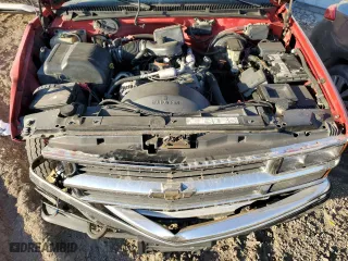 1996 Chevrolet Tahoe with VIN 1GNEK13R1TJ407363, listed as a Copart auction lot 44153525 with 287,465 mi miles and Salvage Title. Bid and sale history available at carsss.com. Image 11.