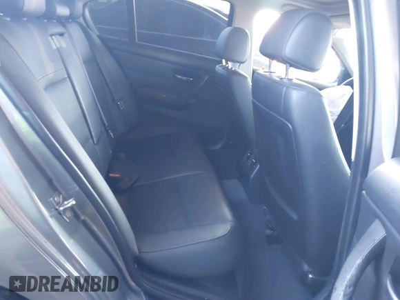 2010 BMW 3 Series 328i with VIN WBAPH5G53ANM35134, listed as a IAAI auction lot 41301168 with 143,754 mi miles and . Bid and sale history available at DreamBid. Image 8.