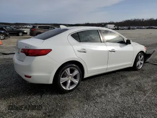 2013 Acura ILX Premium Pkg with VIN 19VDE1F52DE022101, listed as a Copart auction lot 48010985 with 186,333 mi miles and Salvage Title. Bid and sale history available at carsss.com. Image 3.