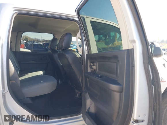 2016 Ram 2500 Tradesman with VIN 3C6UR5HL0GG341625, listed as a IAAI auction lot 41331717 with 63,279 mi miles and . Bid and sale history available at DreamBid. Image 8.