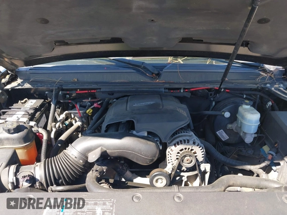 2007 Chevrolet Suburban LT with VIN 3GNFC16J07G122510, listed as a IAAI auction lot 41852268 with Not Provided miles and . Bid and sale history available at DreamBid. Image 10.