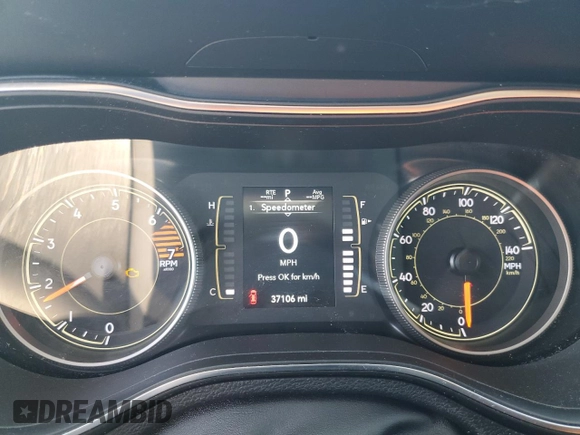 2020 Jeep Cherokee Latitude with VIN 1C4PJLCB9LD525694, listed as a Copart auction lot 58181565 with 37,106 mi miles and Salvage title. Bid and sale history available at DreamBid. Image 9.